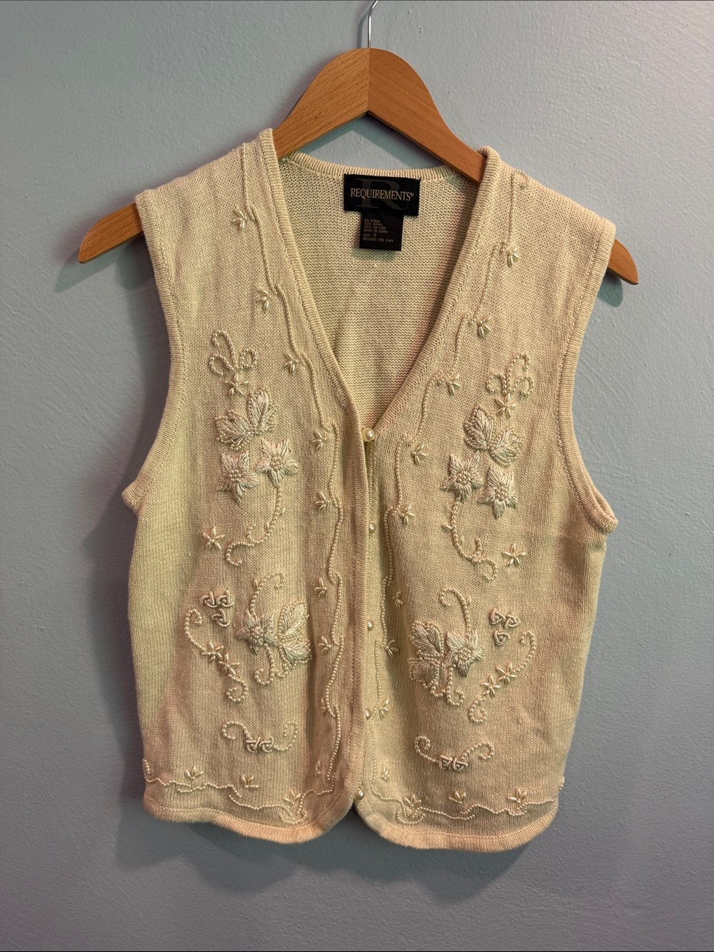 Requirements Cream Knit Sweater Vest